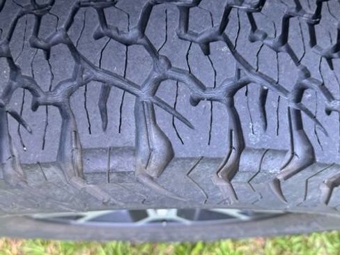Used 2021 Jeep Wrangler Rubicon AWD/4WD image 3