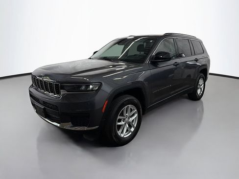 Used 2023 Jeep Grand Cherokee L Laredo AWD/4WD image 5