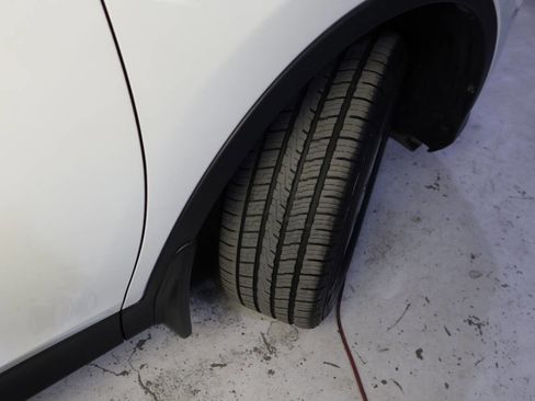 Used 2014 Toyota RAV4 Limited image 41