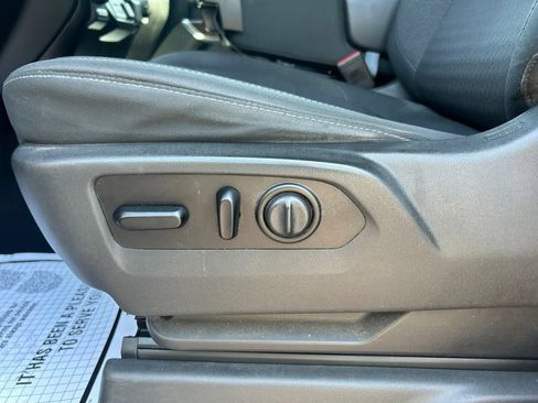 Used 2020 GMC Sierra 1500 SLE AWD/4WD image 17
