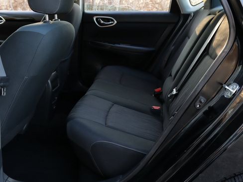 Used 2019 Nissan Sentra SV image 22