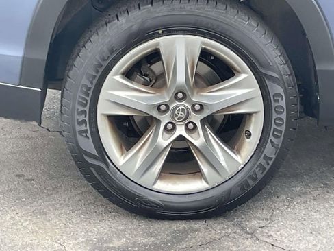 Used 2016 Toyota Highlander Limited image 12