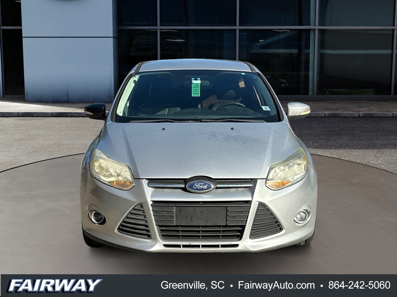 Used 2013 Ford Focus SE FWD image 2