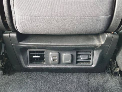 Used 2021 Chevrolet Silverado 1500 RST AWD/4WD image 17