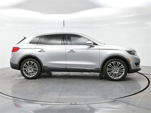 Used 2018 Lincoln MKX Reserve image 8
