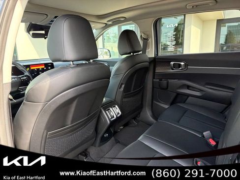 New 2026 Kia Sorento S w/ S Panoramic Sunroof Package AWD/4WD image 19