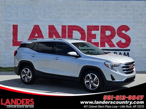 Used 2019 GMC Terrain SLT w/ Preferred Package FWD image 1