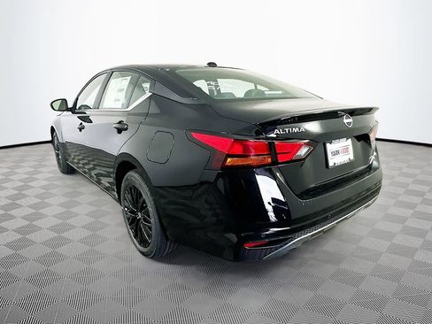 New 2026 Nissan Altima 2.5 SV w/ SV Special Edition Package AWD/4WD image 7