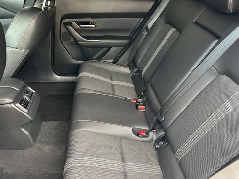 Used 2025 MAZDA CX-50 AWD 2.5 S w/ Preferred Package image 12