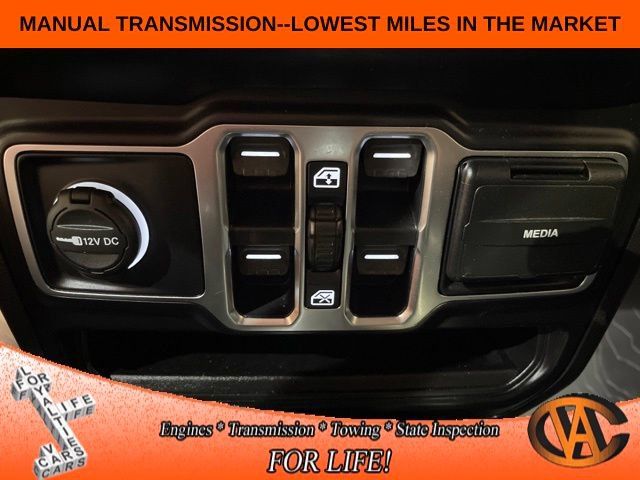 Used 2020 Jeep Wrangler Unlimited Sahara AWD/4WD image 21