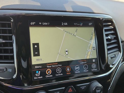 Used 2021 Jeep Grand Cherokee Trailhawk image 16