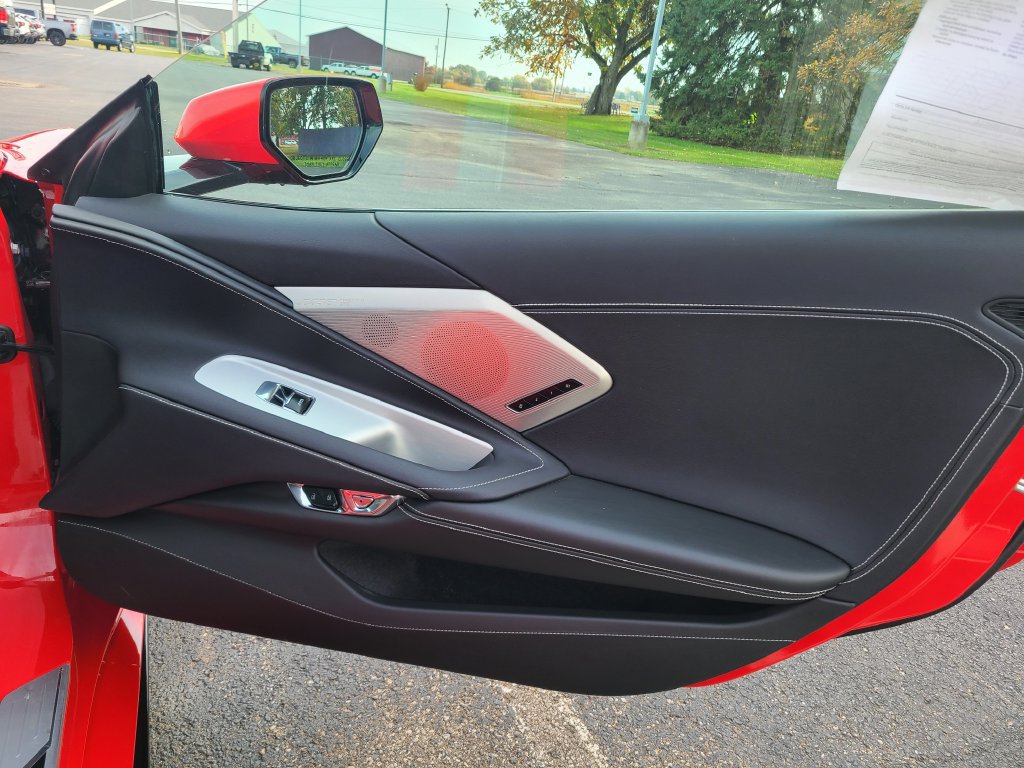 Used 2024 Chevrolet Corvette Stingray Preferred Cpe w/ 2LT RWD image 9
