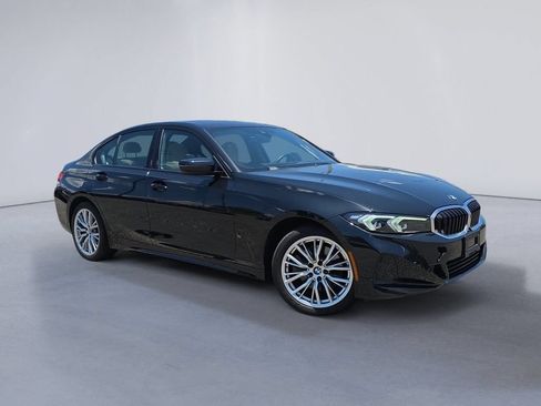 Used 2023 BMW 330i xDrive Sedan w/ Premium Package AWD/4WD image 2