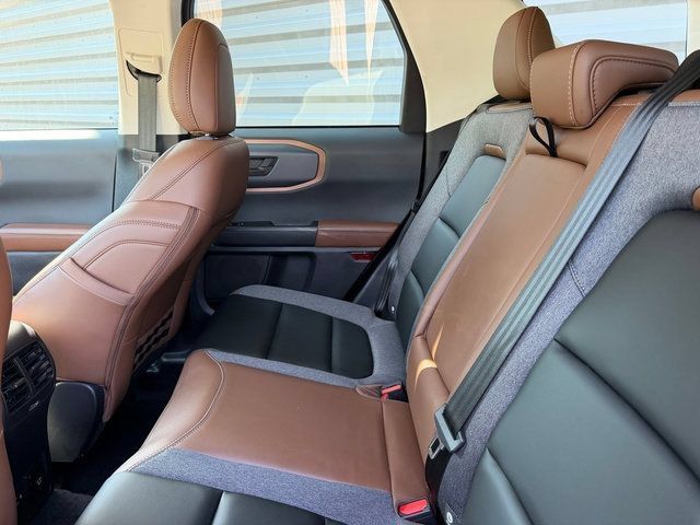 Used 2024 Ford Bronco Sport Outer Banks w/ Tech Package AWD/4WD image 18