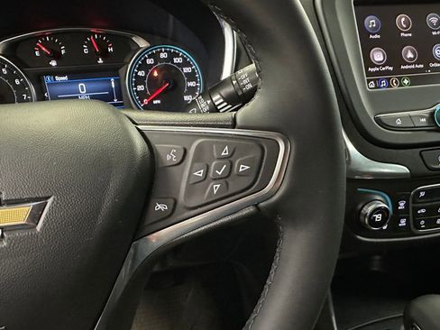 Certified 2024 Chevrolet Equinox LT w/ LPO, Floor Liner Package image 9