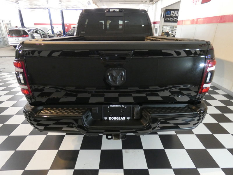 Used 2022 RAM 3500 Limited AWD/4WD image 5