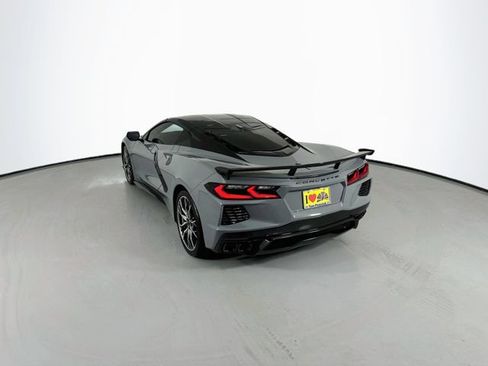 Used 2025 Chevrolet Corvette Stingray Preferred Cpe w/ Z51 Performance Package RWD image 7