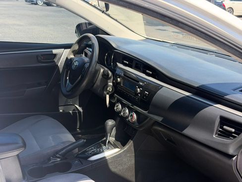 Used 2015 Toyota Corolla L FWD image 22