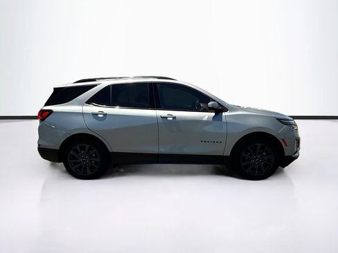 Used 2023 Chevrolet Equinox RS w/ RS Leather Package AWD/4WD image 4