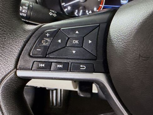 Used 2022 Nissan Altima 2.5 SV FWD image 14