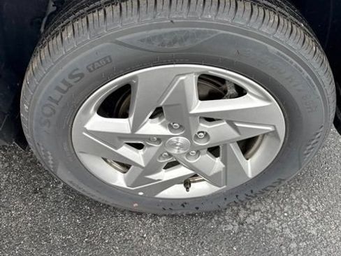 Used 2026 Hyundai Kona SE AWD/4WD image 12