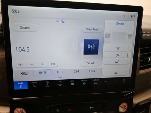 Used 2024 Ford Expedition Max Limited RWD image 9