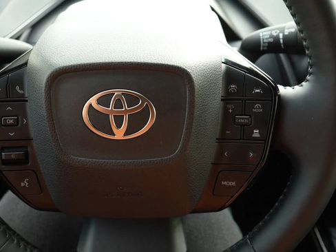 Used 2024 Toyota Prius XLE AWD/4WD image 20