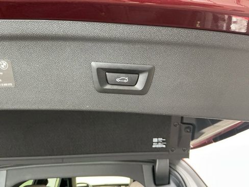 Certified 2025 BMW iX xDrive50 AWD/4WD image 28