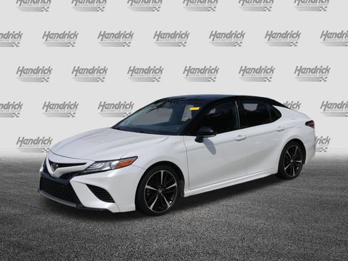 Used 2019 Toyota Camry XSE w/ Driver Assist Package FWD image 5