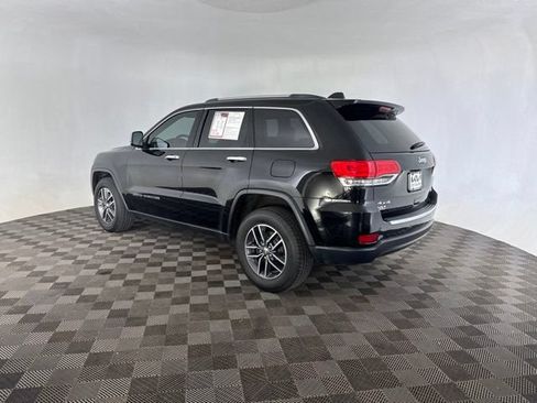 Used 2018 Jeep Grand Cherokee Limited AWD/4WD image 9