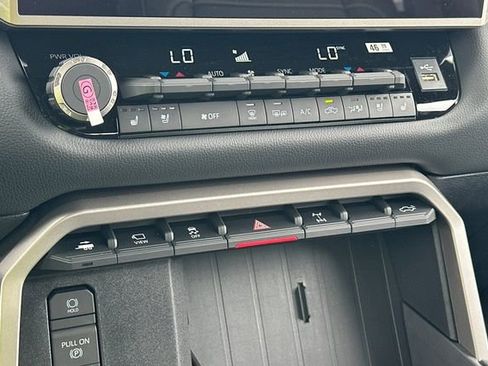 New 2026 Toyota Tundra Limited AWD/4WD image 19