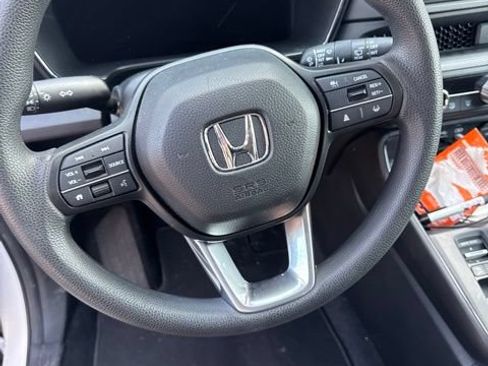 Used 2025 Honda CR-V EX image 19