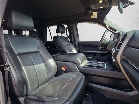 Used 2021 Ford Expedition XLT RWD image 21