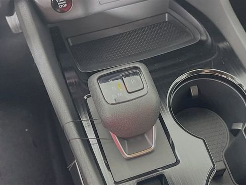 Used 2025 Nissan Rogue SV w/ SV Premium Package FWD image 13