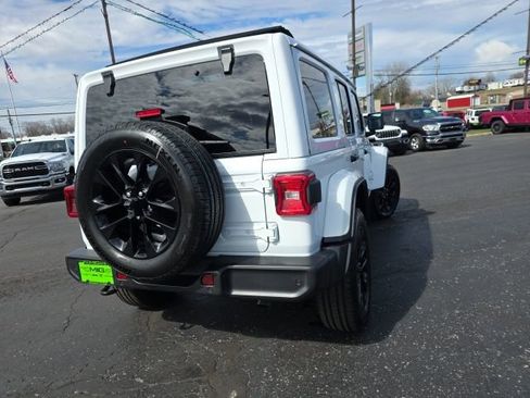Used 2025 Jeep Wrangler Sahara 4xe w/ Safety Group image 7