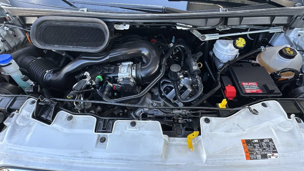 Certified 2025 Ford Transit 250 Low Roof w/ Exterior Upgrade Package RWD image 24