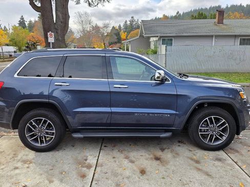 Used 2019 Jeep Grand Cherokee Limited image 4