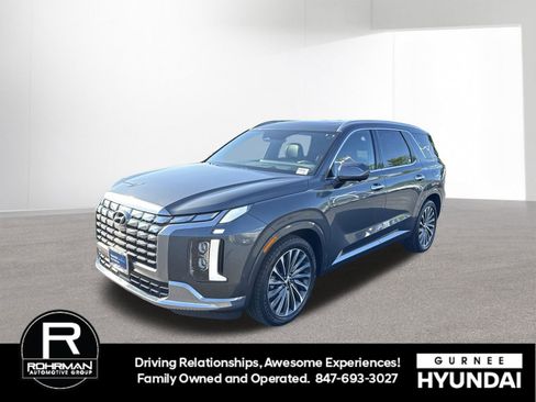 Used 2023 Hyundai Palisade Calligraphy w/ Cargo Package AWD/4WD image 4