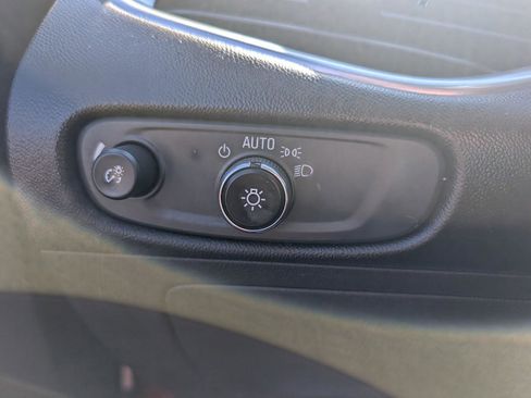 Used 2016 Chevrolet Malibu LT w/ Leather Package image 29