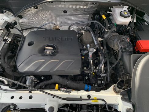 Used 2025 Chevrolet TrailBlazer LT image 30