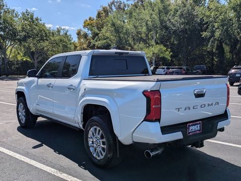 Used 2024 Toyota Tacoma Limited w/ Limited Package (LT) image 8