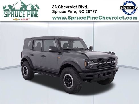 Used 2024 Ford Bronco Badlands AWD/4WD image 1