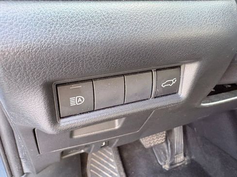 Used 2025 Toyota Grand Highlander AWD image 13