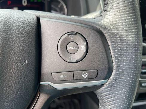 Used 2023 Honda Passport EX-L image 35