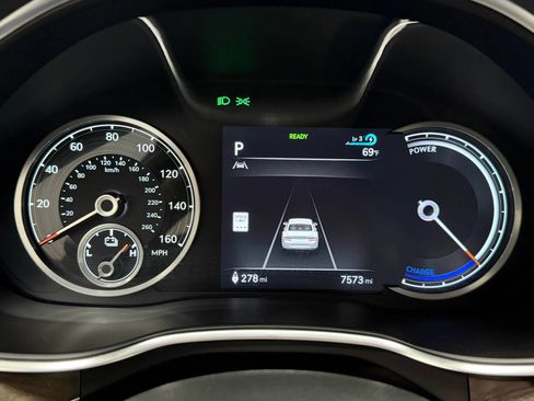 Used 2024 Genesis G80 Advanced Sedan 4D image 19