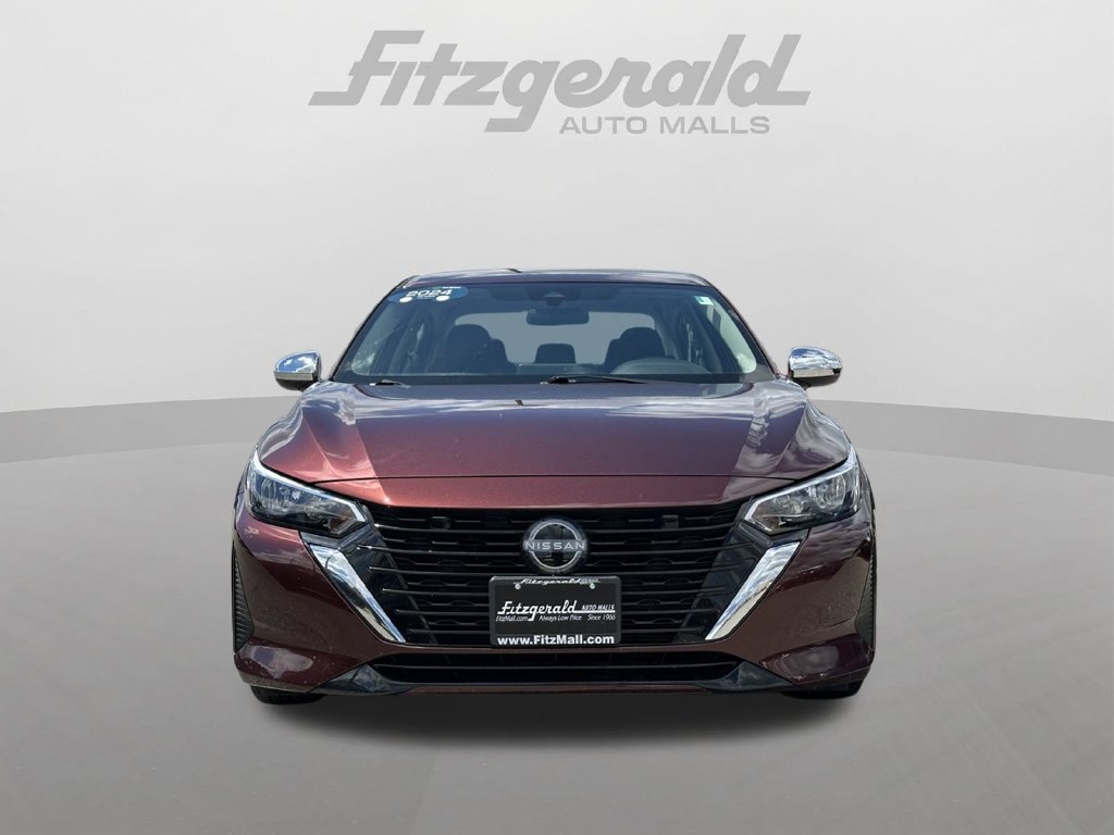 Used 2024 Nissan Sentra SV FWD image 9