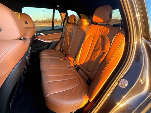 Used 2021 BMW X5 xDrive40i image 18