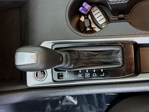 Used 2025 Nissan Altima 2.5 SV image 20