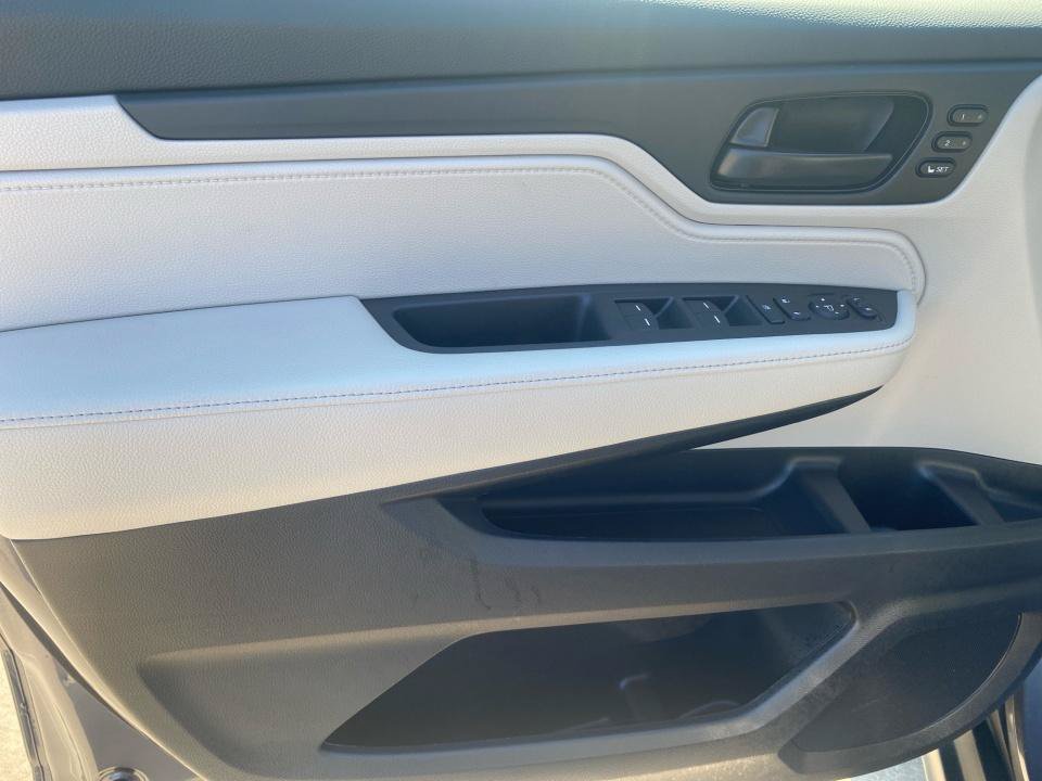 Certified 2026 Honda Odyssey EX-L image 36