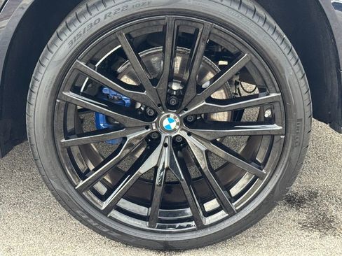 Used 2025 BMW X5 xDrive40i w/ M Sport Package image 8